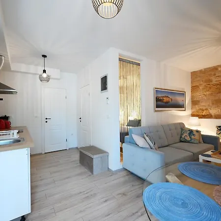 Apartment George *